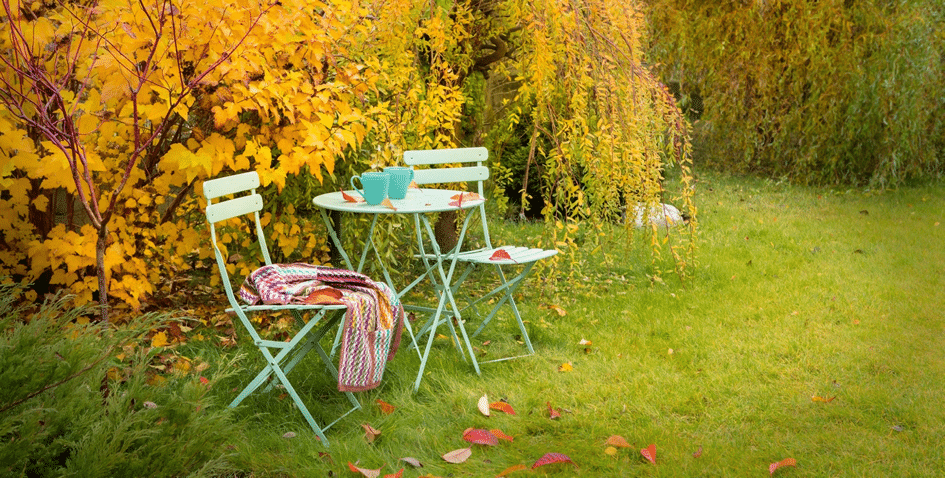 Gartenfreuden zwischen den Minijobs Bauen & Garten Mit Latzhose und